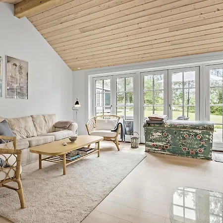 4 Bedroom In Nykobing Sj *